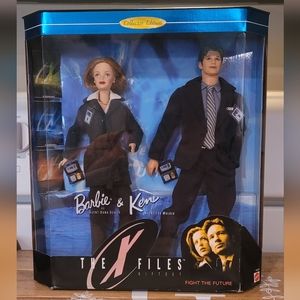 Barbie The X-Files Agents Scully and Mulder Barbie & Ken Dolls Giftset 19630